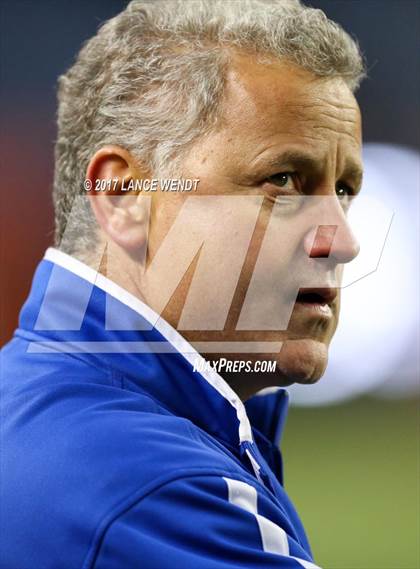 Thumbnail 2 in Cherry Creek vs. Regis Jesuit (CHSAA 5A Final) photogallery.