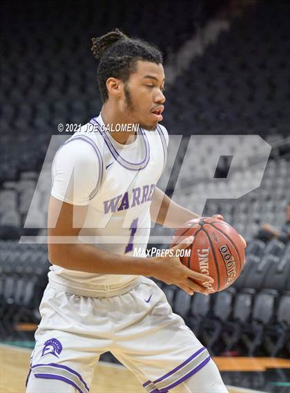Thumbnail 3 in Churchill vs Warren (Spurs High School Showcase) photogallery.