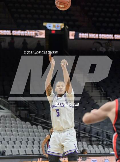 Thumbnail 1 in Churchill vs Warren (Spurs High School Showcase) photogallery.