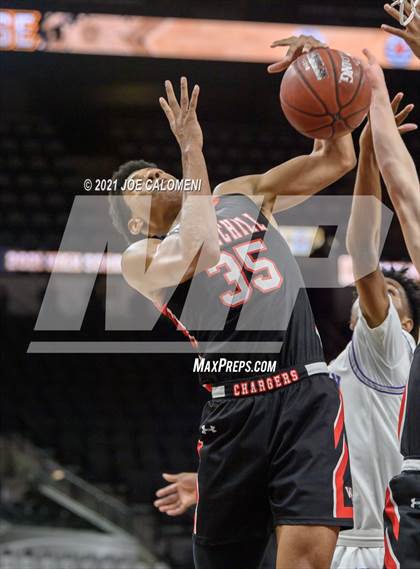Thumbnail 3 in Churchill vs Warren (Spurs High School Showcase) photogallery.