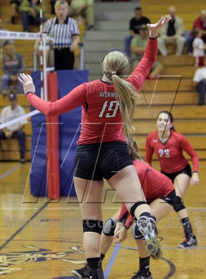 Thumbnail 1 in Avonworth @ Canevin Catholic photogallery.