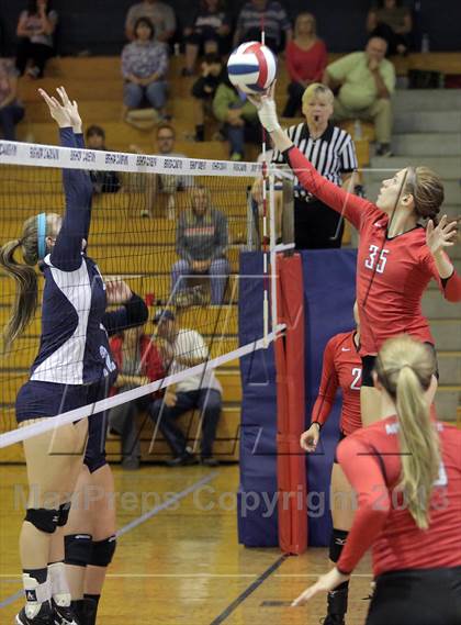 Thumbnail 1 in Avonworth @ Canevin Catholic photogallery.
