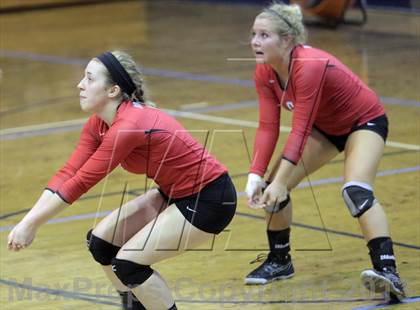 Thumbnail 3 in Avonworth @ Canevin Catholic photogallery.