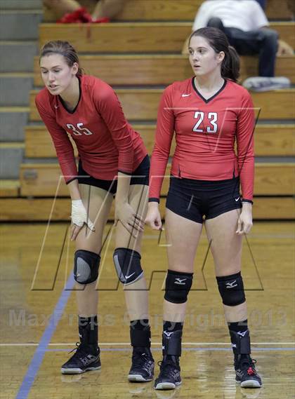 Thumbnail 3 in Avonworth @ Canevin Catholic photogallery.