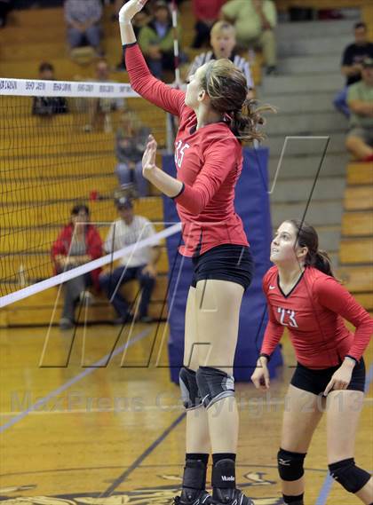 Thumbnail 2 in Avonworth @ Canevin Catholic photogallery.