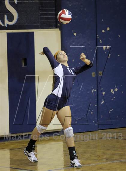Thumbnail 3 in Avonworth @ Canevin Catholic photogallery.