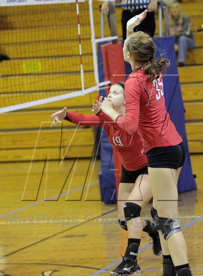 Thumbnail 2 in Avonworth @ Canevin Catholic photogallery.