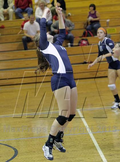 Thumbnail 3 in Avonworth @ Canevin Catholic photogallery.
