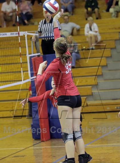Thumbnail 1 in Avonworth @ Canevin Catholic photogallery.