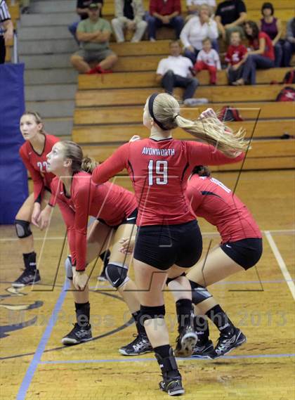 Thumbnail 2 in Avonworth @ Canevin Catholic photogallery.