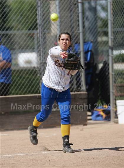Thumbnail 2 in Pleasant Valley vs. Wood (Stephanie LeDoux Tournament) photogallery.