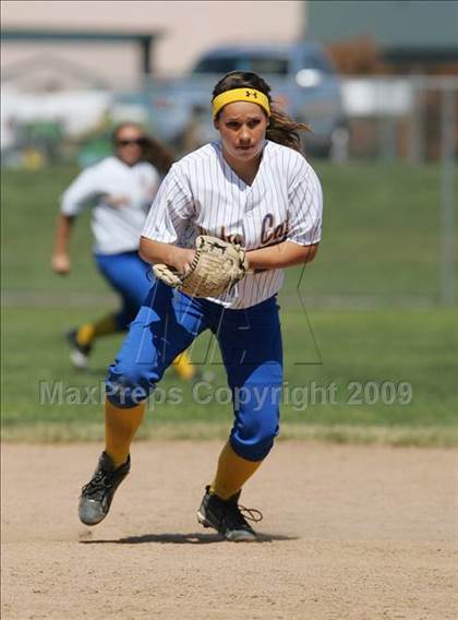 Thumbnail 2 in Pleasant Valley vs. Wood (Stephanie LeDoux Tournament) photogallery.