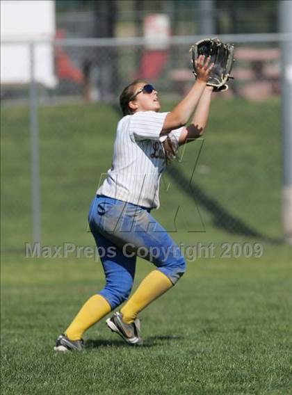 Thumbnail 2 in Pleasant Valley vs. Wood (Stephanie LeDoux Tournament) photogallery.