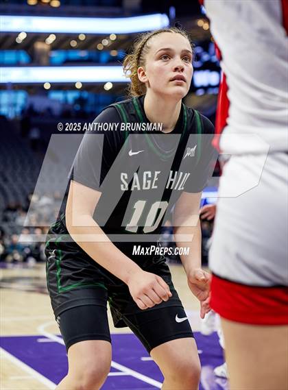 Thumbnail 1 in Sage Hill vs Carondelet (CIF State D1 Final) photogallery.