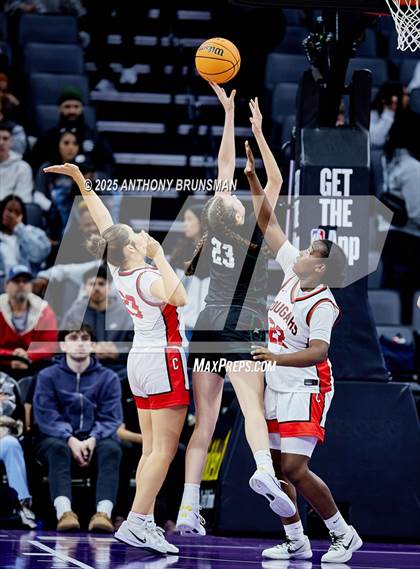 Thumbnail 2 in Sage Hill vs Carondelet (CIF State D1 Final) photogallery.