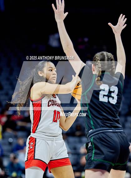 Thumbnail 1 in Sage Hill vs Carondelet (CIF State D1 Final) photogallery.