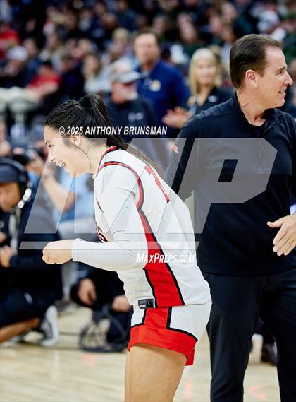 Thumbnail 2 in Sage Hill vs Carondelet (CIF State D1 Final) photogallery.