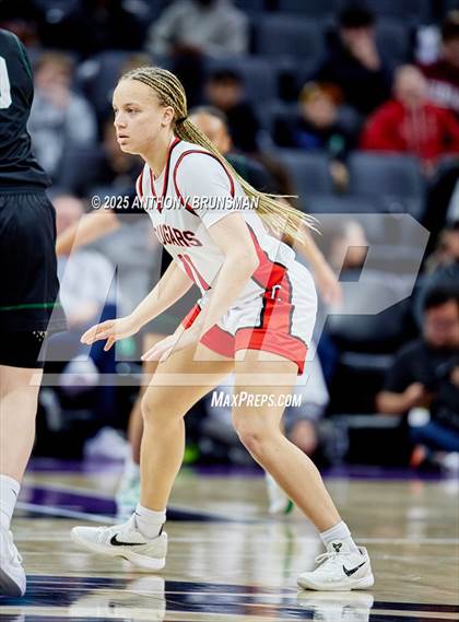 Thumbnail 3 in Sage Hill vs Carondelet (CIF State D1 Final) photogallery.