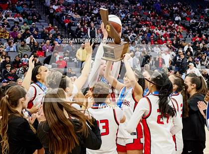 Thumbnail 1 in Sage Hill vs Carondelet (CIF State D1 Final) photogallery.
