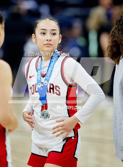 Thumbnail 3 in Sage Hill vs Carondelet (CIF State D1 Final) photogallery.