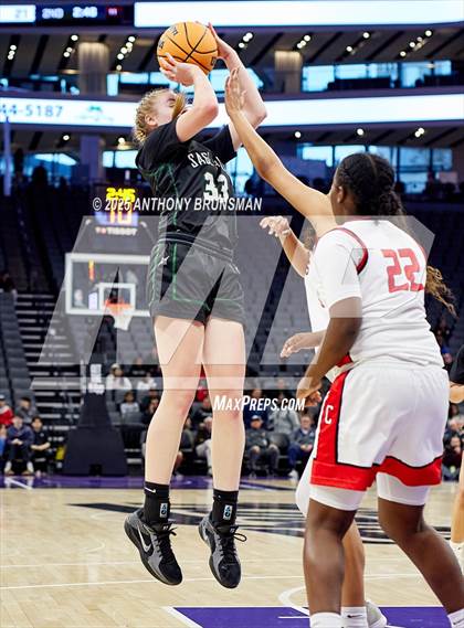 Thumbnail 1 in Sage Hill vs Carondelet (CIF State D1 Final) photogallery.