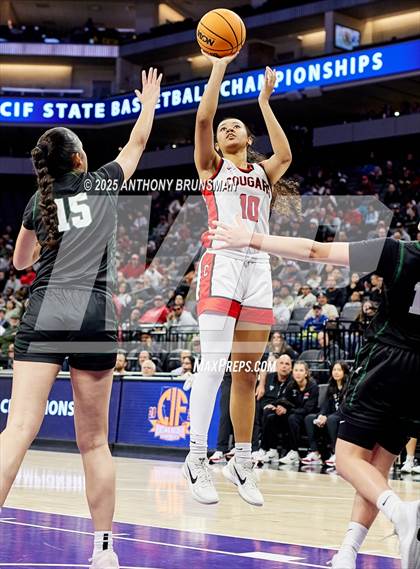 Thumbnail 1 in Sage Hill vs Carondelet (CIF State D1 Final) photogallery.