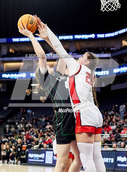 Thumbnail 1 in Sage Hill vs Carondelet (CIF State D1 Final) photogallery.