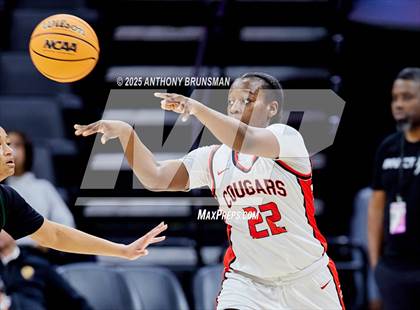 Thumbnail 3 in Sage Hill vs Carondelet (CIF State D1 Final) photogallery.