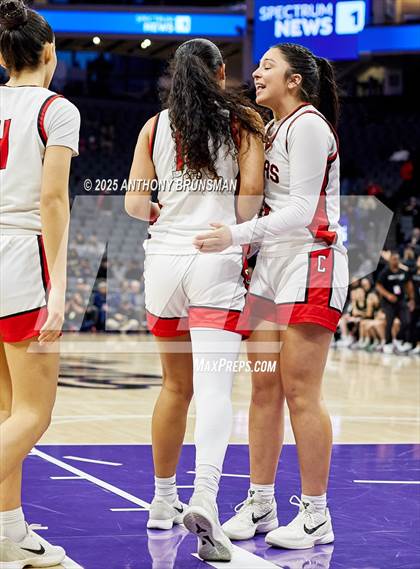 Thumbnail 1 in Sage Hill vs Carondelet (CIF State D1 Final) photogallery.