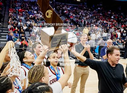 Thumbnail 1 in Sage Hill vs Carondelet (CIF State D1 Final) photogallery.