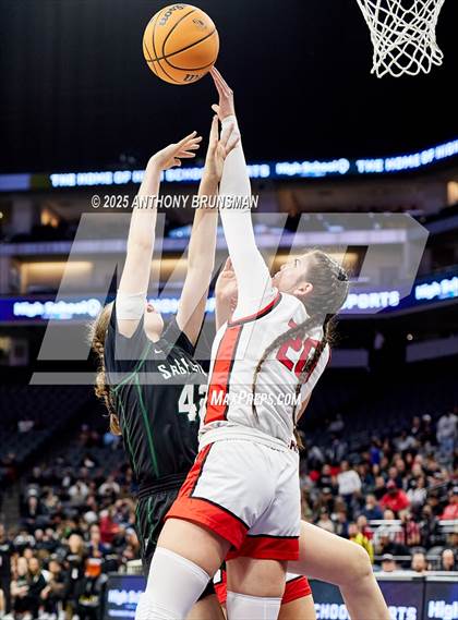 Thumbnail 3 in Sage Hill vs Carondelet (CIF State D1 Final) photogallery.