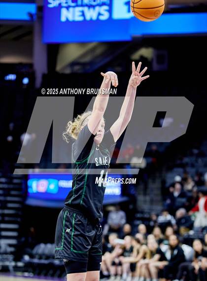 Thumbnail 3 in Sage Hill vs Carondelet (CIF State D1 Final) photogallery.