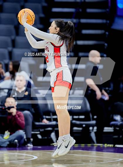 Thumbnail 2 in Sage Hill vs Carondelet (CIF State D1 Final) photogallery.