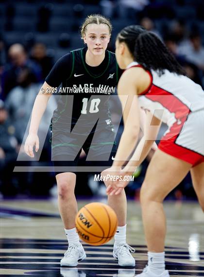 Thumbnail 2 in Sage Hill vs Carondelet (CIF State D1 Final) photogallery.