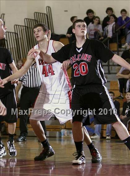 Thumbnail 3 in Niagara-Wheatfield vs Clarence (Section VI AA Prequarterfinal) photogallery.
