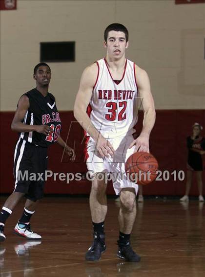 Thumbnail 2 in Niagara-Wheatfield vs Clarence (Section VI AA Prequarterfinal) photogallery.