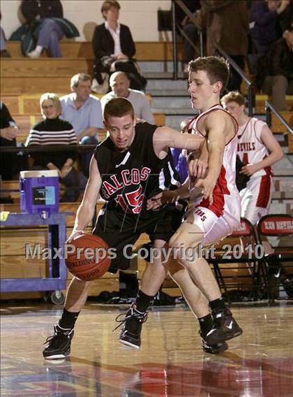 Thumbnail 2 in Niagara-Wheatfield vs Clarence (Section VI AA Prequarterfinal) photogallery.