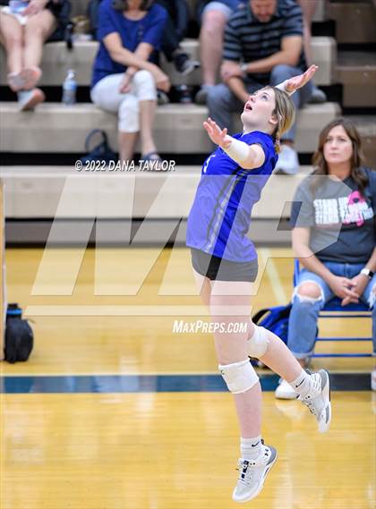 Thumbnail 3 in Crowley @ Weatherford photogallery.