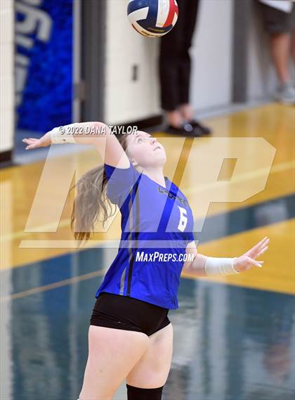 Thumbnail 3 in Crowley @ Weatherford photogallery.