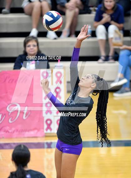 Thumbnail 3 in Crowley @ Weatherford photogallery.
