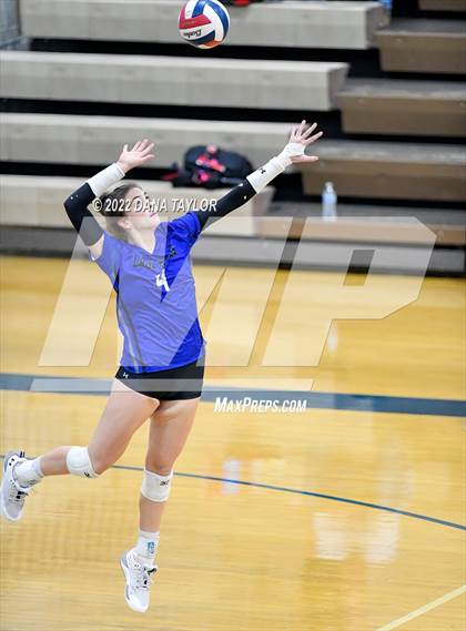 Thumbnail 3 in Crowley @ Weatherford photogallery.