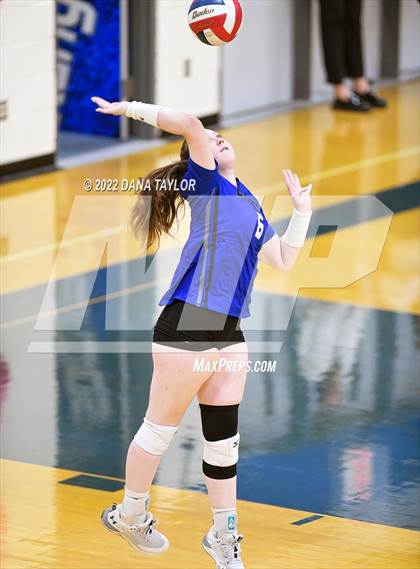 Thumbnail 2 in Crowley @ Weatherford photogallery.