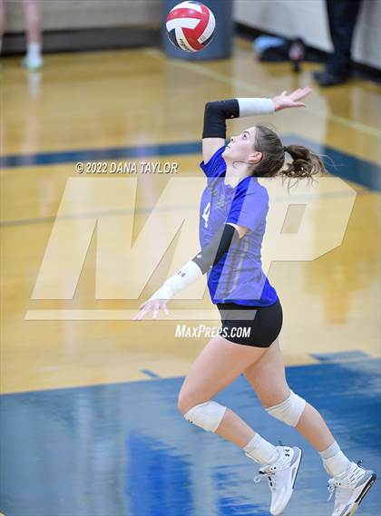 Thumbnail 2 in Crowley @ Weatherford photogallery.