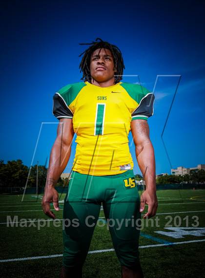 Thumbnail 1 in University (Preseason Top 25 Photo Shoot) photogallery.