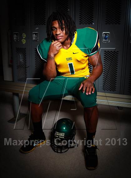 Thumbnail 2 in University (Preseason Top 25 Photo Shoot) photogallery.