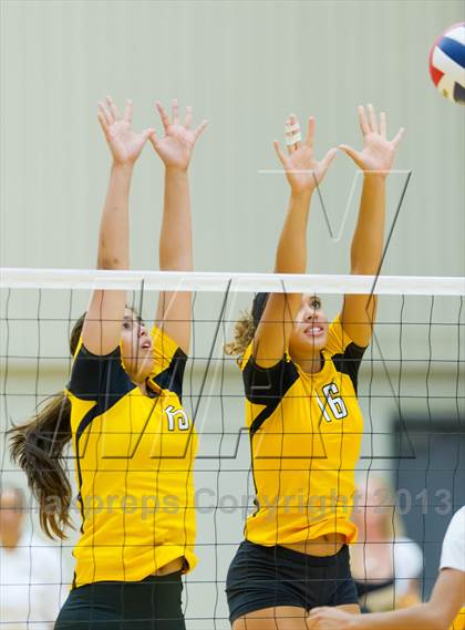 Thumbnail 1 in Brennan vs. Clark (NISD Volleyball Tournament) photogallery.