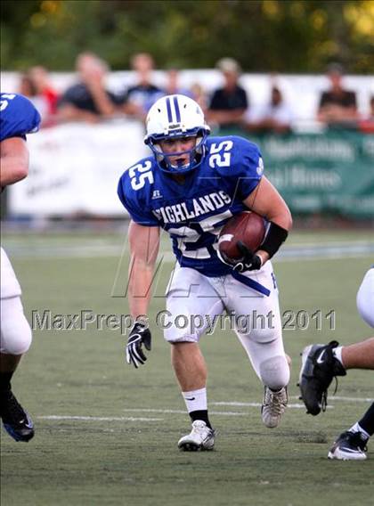 Thumbnail 2 in Ryle vs. Highlands (Skyline Crosstown Showdown) photogallery.