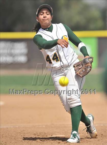 Thumbnail 3 in Cajon vs Bishop Manogue (Michelle Carew Classic) photogallery.