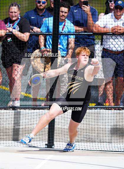 Thumbnail 3 in CHSAA 4A Final (Discus) photogallery.