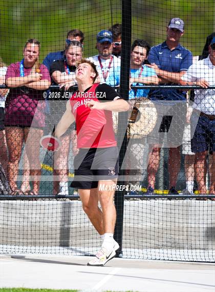 Thumbnail 2 in CHSAA 4A Final (Discus) photogallery.